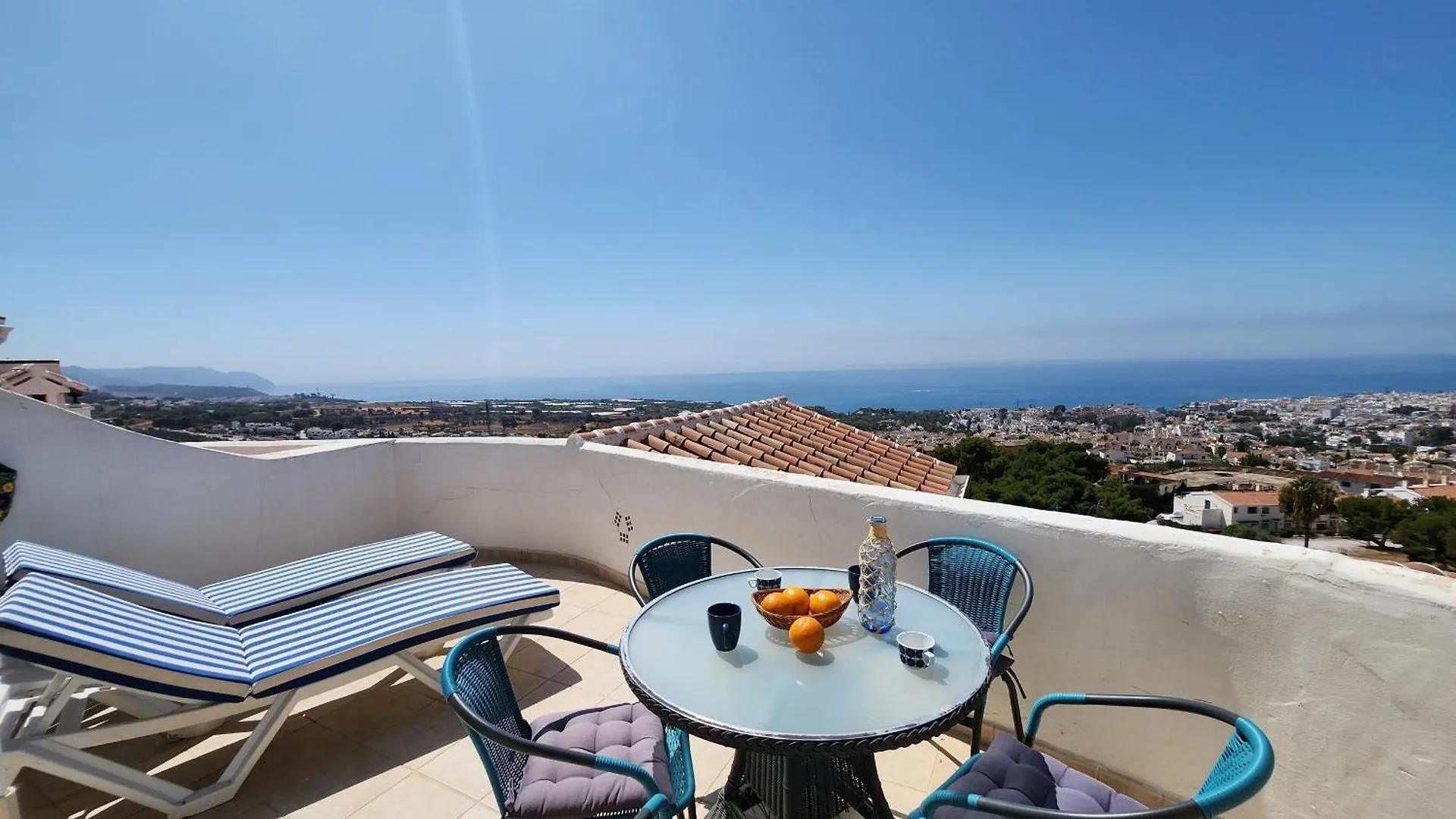 R1370 Mandarinos 61 Apartment Nerja